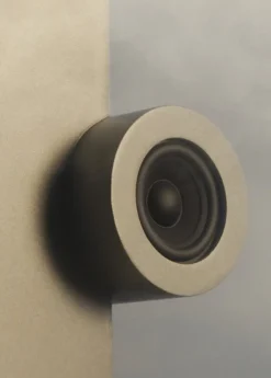 Transparent Brutalist Sculpture högtalare, metall