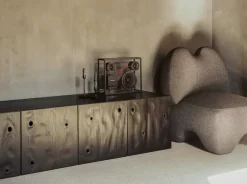 Transparent Transparent högtalare, svart - röd