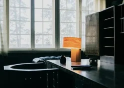 Vaarnii 018 bordslampa, medium