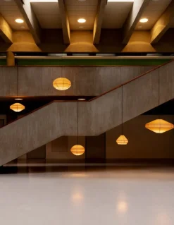 Vaarnii 1002 Hans pendellampa XL, 70 cm, furu