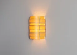 Vaarnii 1004 Hans vägglampa, furu