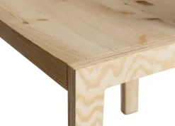 Vaarnii 016 Maasto matstol med armstöd, furu