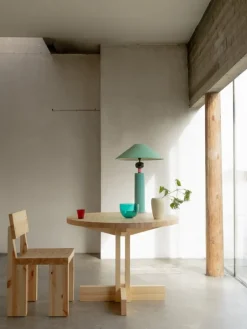 Vaarnii 001 matstol, furu