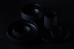 Vaidava Ceramics Eclipse serveringsskål 38 cm, svart