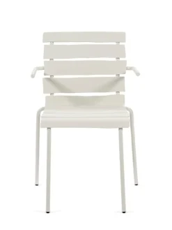 valerie_objects Aligned stol med armstöd, off-white