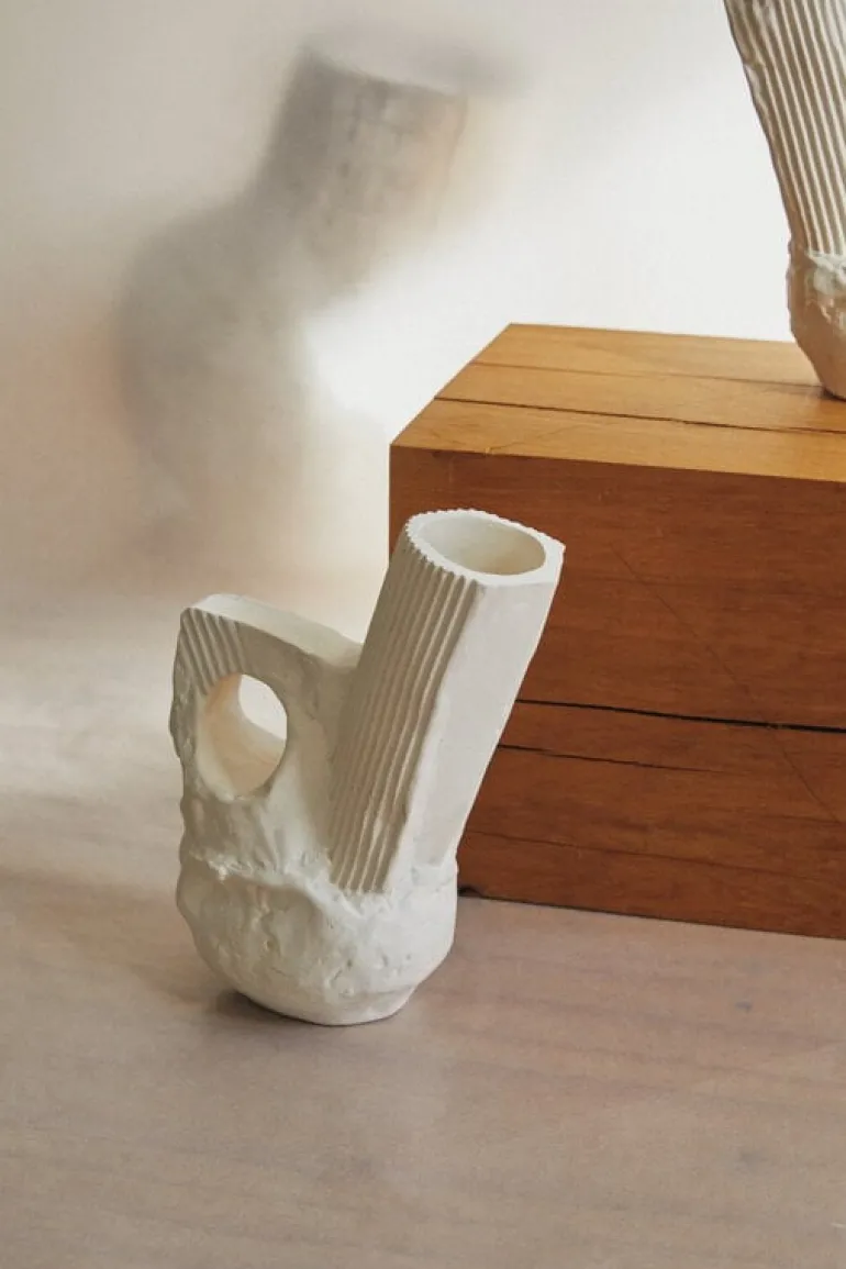 valerie_objects Artifacts kanna I, off-white