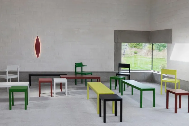 valerie_objects Silent bänk, gräs