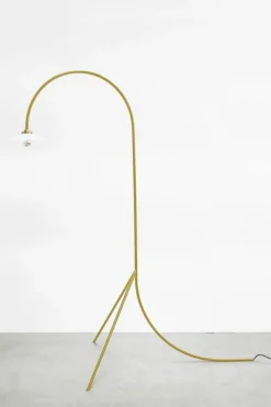 valerie_objects Stående lampa n1, curry