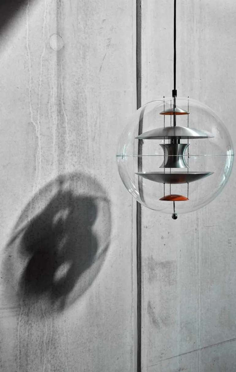 Verpan VP Globe hänglampa, 40 cm, borstad aluminium