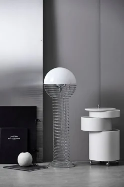 Verpan Wire golvlampa, vit