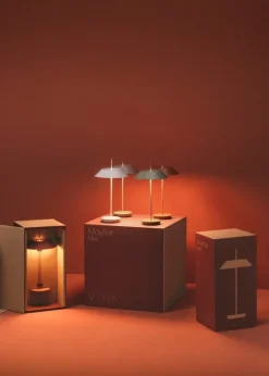 Vibia Mayfair Mini 5495 bärbar bordslampa, varmvit