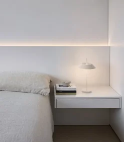 Vibia Mayfair Mini 5495 bärbar bordslampa, varmvit