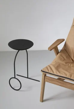 Viccarbe Giro skulpturbord, svart - svartbetsad ask