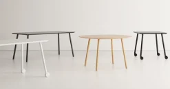 Viccarbe Maarten ovalt bord, 120 cm, matt ek