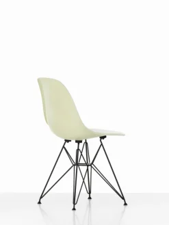 Vitra Eames DSR stol, fiberglas, parchment - svart