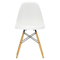 Vitra Eames DSW stol, cotton white RE - lönn