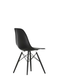 Vitra Eames DSW stol, deep black - svart lönn