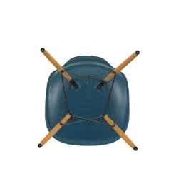 Vitra Eames DSW stol, sea blue RE - lönn