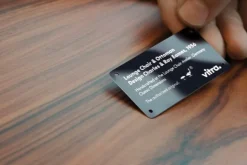 Vitra Eames fåtölj, klassisk storlek, palisanderträ - svart läder