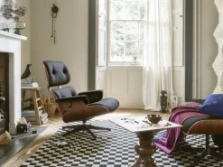 Vitra Eames Lounge Ottoman, valnöt - svart läder