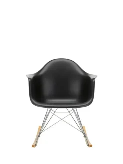 Vitra Eames RAR gungstol, deep black RE - krom - lönn