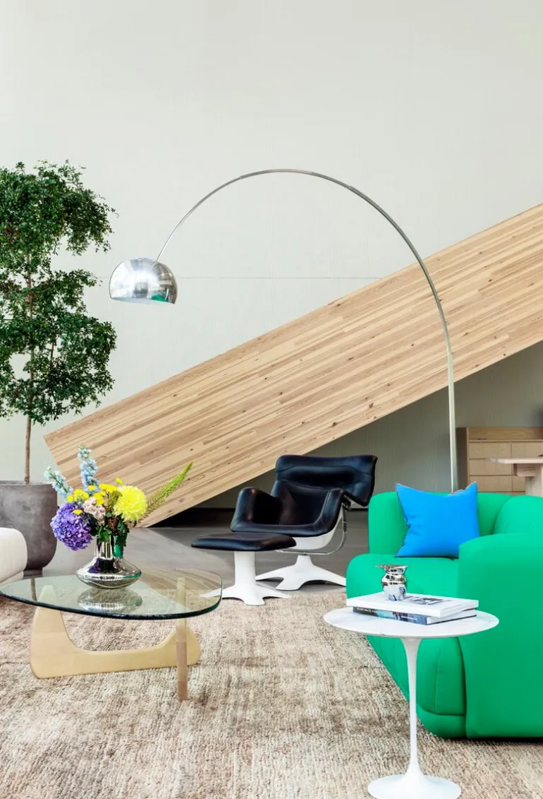 Vitra Noguchi soffbord, lönn