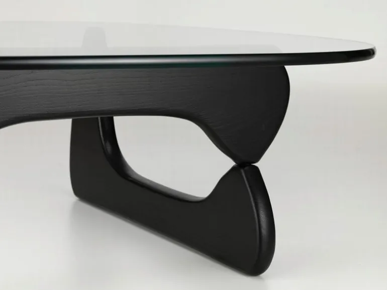 Vitra Noguchi soffbord, svart ask