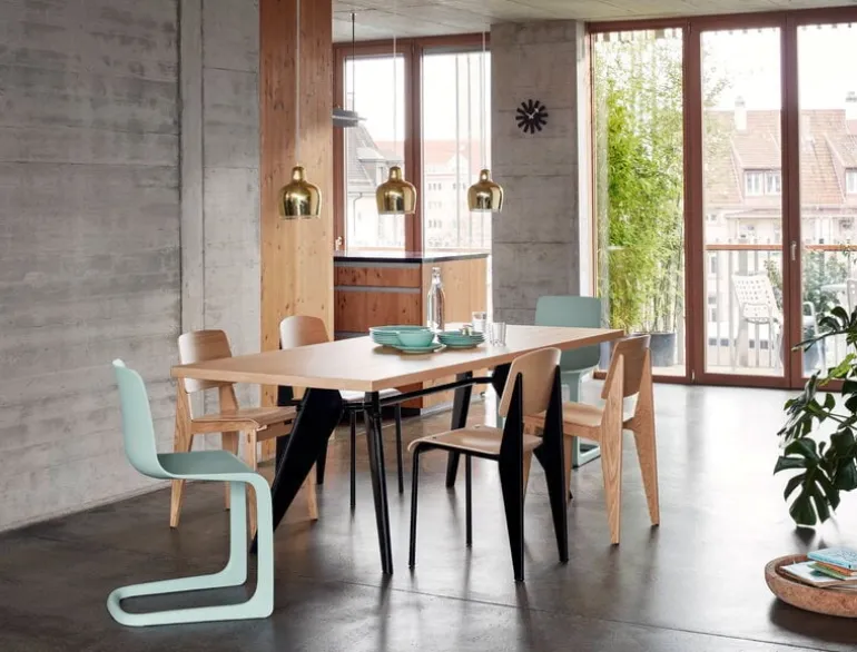 Vitra Standard Chair, svart - ek