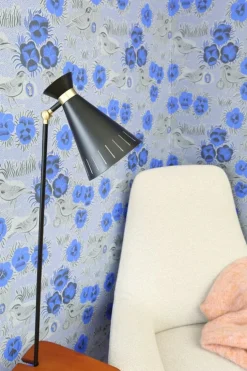 Warm Nordic Cone golvlampa med bord, svart