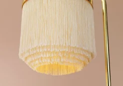 Warm Nordic Fringe bordslampa, cream white