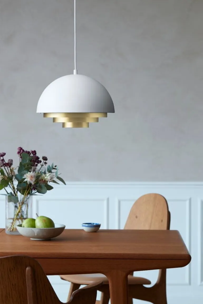 Warm Nordic Milieu Colour Mini hänglampa, matt vit - mässing