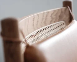 Warm Nordic Swing gungstol, teak - Silk cognac läder