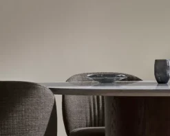 Wendelbo Ovata matbord, svart ek - Jura Grey kalksten