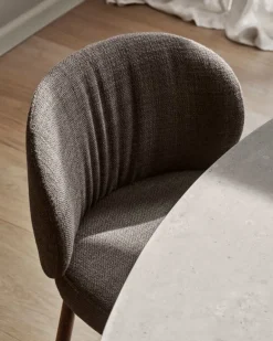 Wendelbo Ovata matbord, svart ek - Jura Grey kalksten