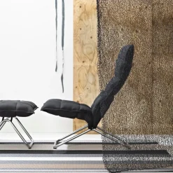 Woodnotes K stol, smal, tubulär, svart