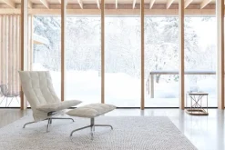 Woodnotes K-stol, smal, svängbar stjärnbas, svart