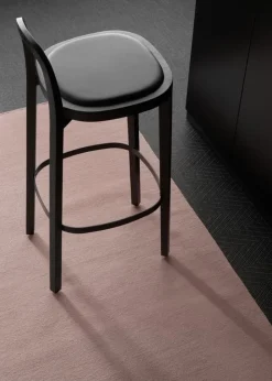 Woodnotes Siro+ barstol 65 cm, svart - svart läder