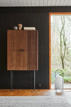 Woud Array högskåp, valnöt