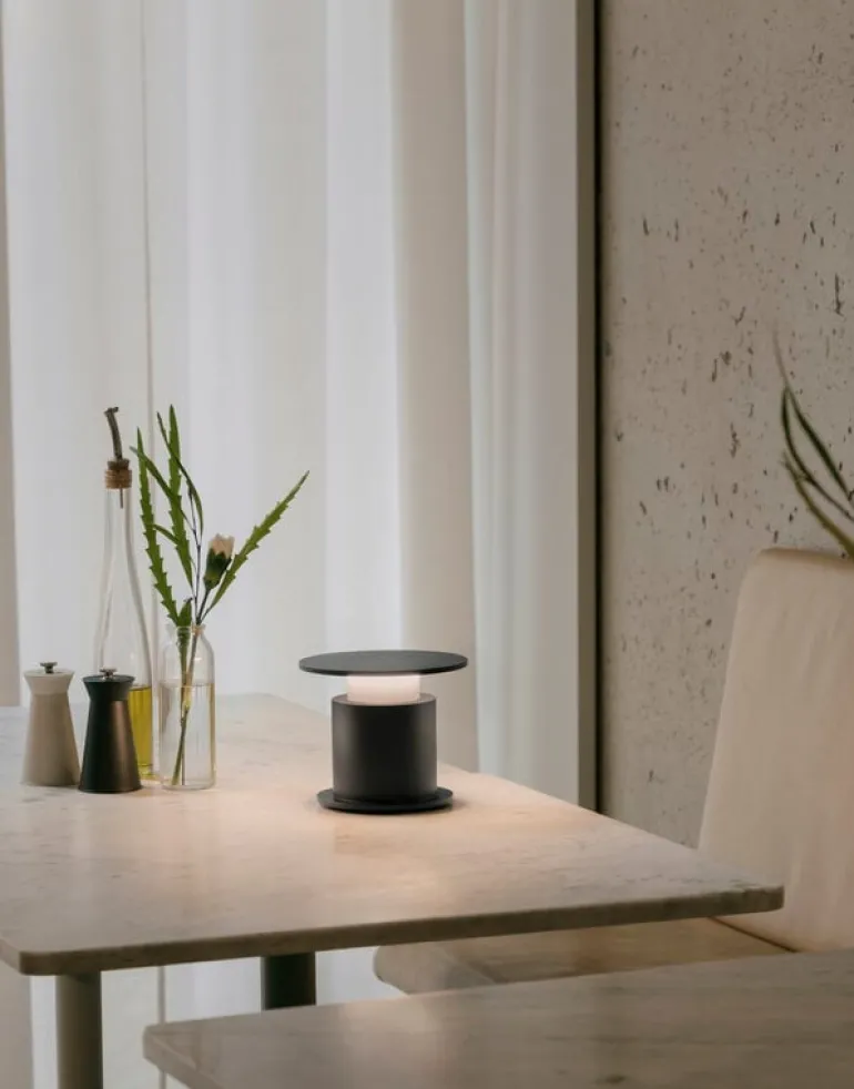 Wästberg w241 Faro bärbar lampa, svartgrå