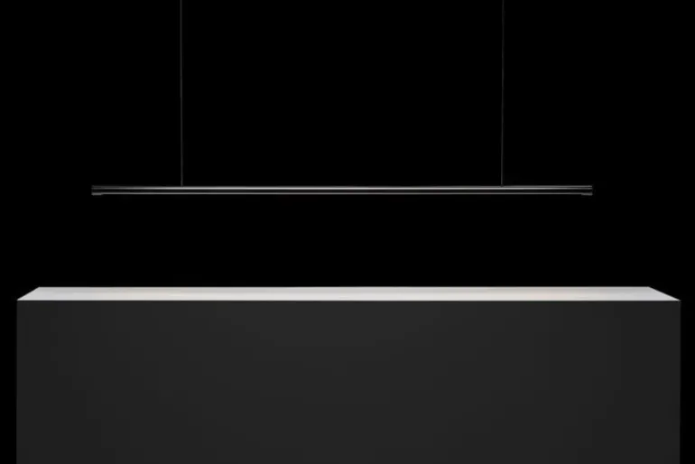 Wästberg w181 Linier hänglampa, 2700K, dimbar, svart