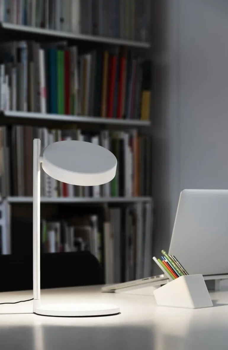 Wästberg w182 Pastille b2 bordslampa, graphite black