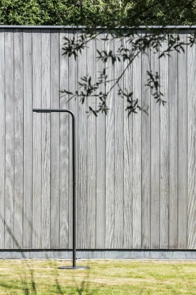 ZEE Levantine utomhusdusch, svart